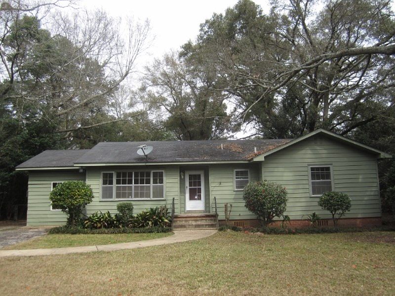 1st image of 2356 Fairway Dr