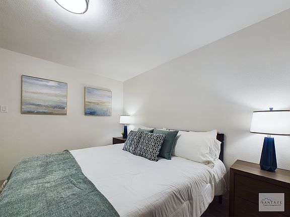 4th image of 1874 Vista Del Sur APT B