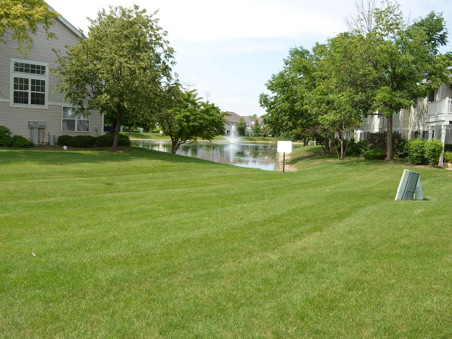 3 bed, 2.5 bath, $2,900 — Photo 3