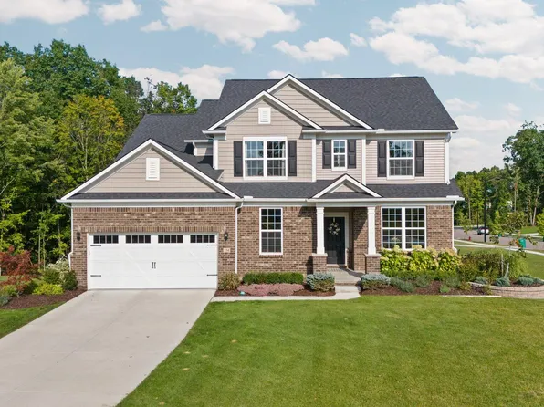114 Beddingham Ct, Saline, MI 48176
