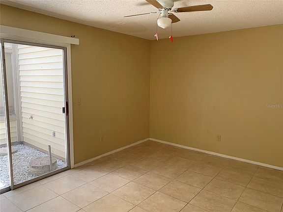 4th image of 11538 Thurston Way