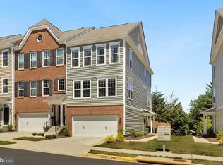 44962 Bishop Ter, Ashburn, VA 20147