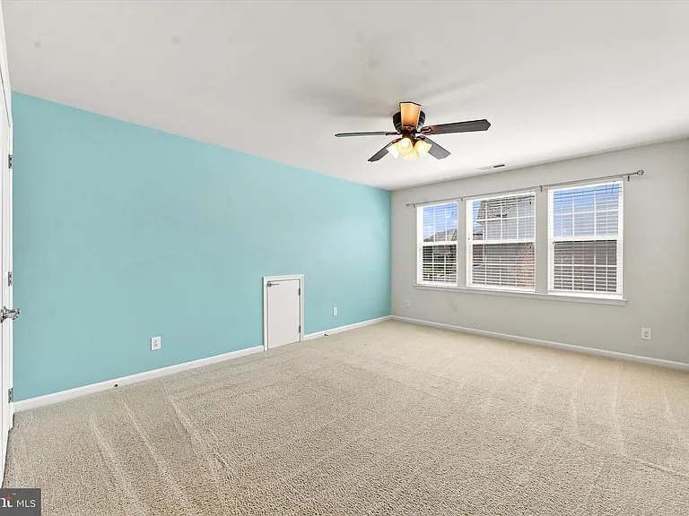 819 S Haines Cir — Photo 15