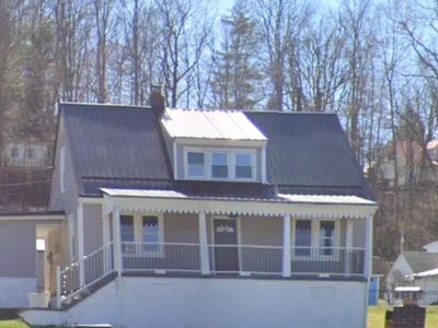 135 Ellen Ave, Bluefield, WV, 24701