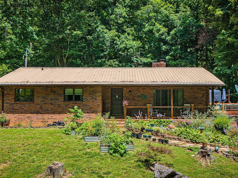 1st image of 341 Clark Rd