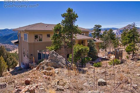 3rd image of 6900 Sunshine Canyon Dr