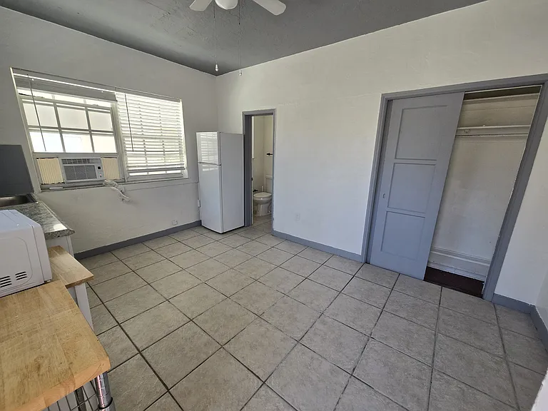 6860 Abbott Ave #8B — Photo 1