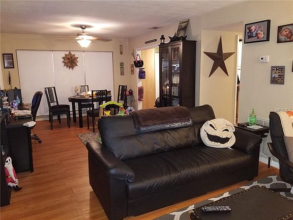 3rd image of 12116 N Boulevard St