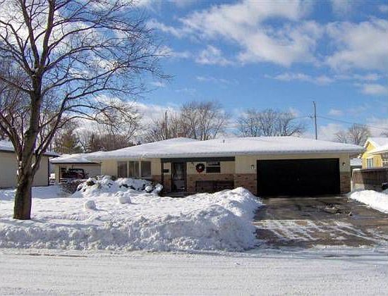 1st image of 517 Woodland Dr