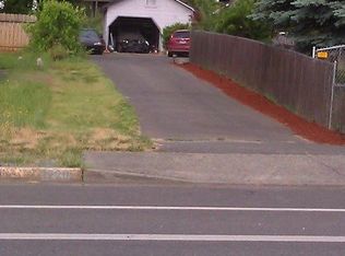 1720 NW Highland Ave, Grants Pass, OR