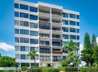 1500 Presidential Way APT 102, West Palm Beach, FL 33401