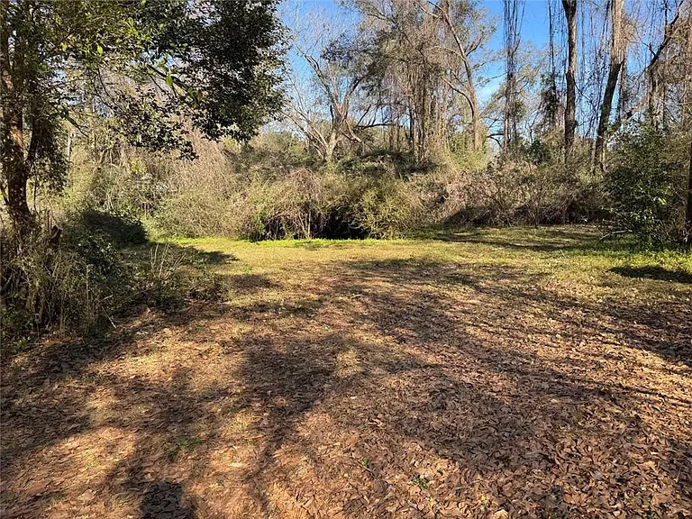 1728 Tew Dr — Photo 13