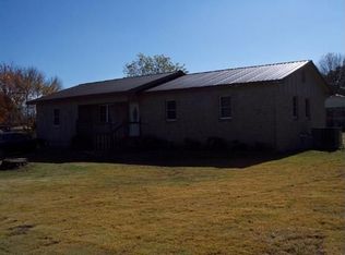 1016 Florida St, Hackleburg, AL 35564