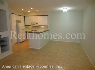 10762 Sabre Hill Dr UNIT 110, San Diego, CA 92128