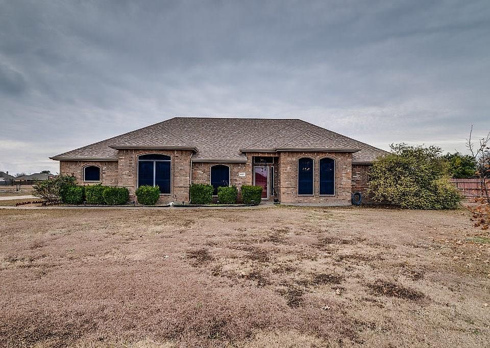 1st image of 437 Cimarron Meadows Dr