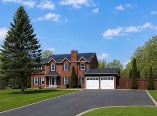 8 Elite Rd, Caledon, ON L7K0K9