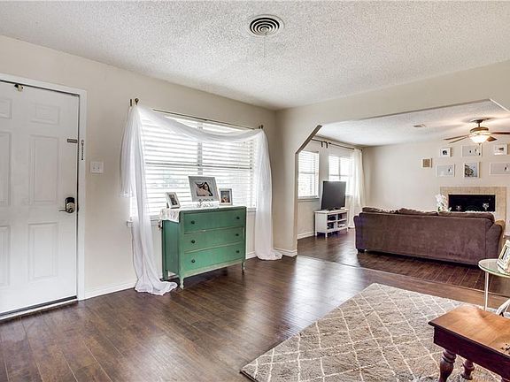 5th image of 13840 Janwood Ln