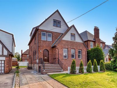 56 Northumberland Gate, Lynbrook, NY, 11563