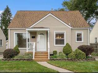 3355 Prairie Ave, Royal Oak, MI 48073