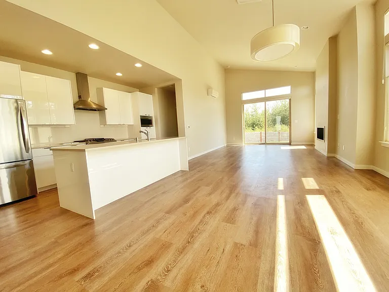 4820 Green Vista Way — Photo 16