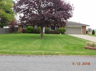 61420 Poppy Rd, South Bend, IN 46614