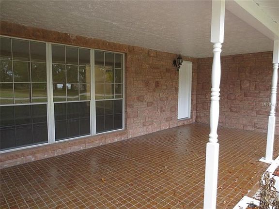 5th image of 37330 Moore Dr