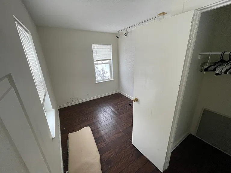 72 Military St #5 — Photo 5