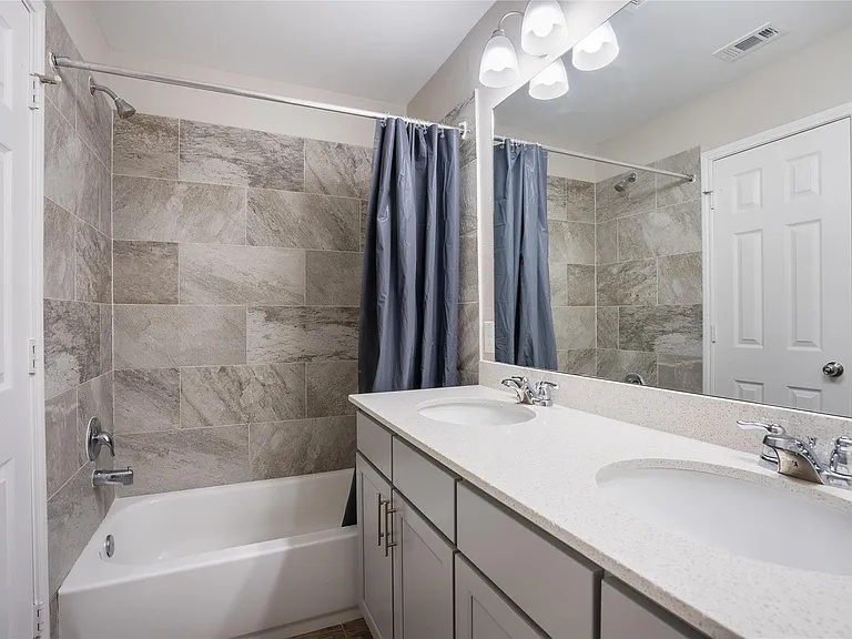 17137 Wilthorne Colony Ct — Photo 15