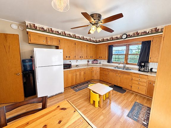 4th image of 1314 Tainter Street NE