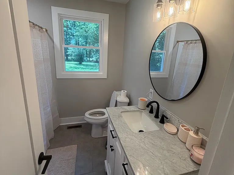 1529 W Grab Creek Rd — Photo 4