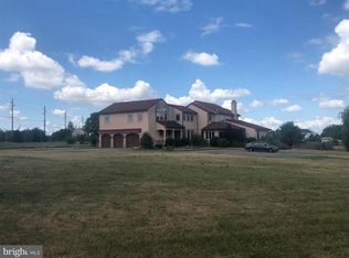 5 W Wolfert Station Rd, Mickleton, NJ 08056