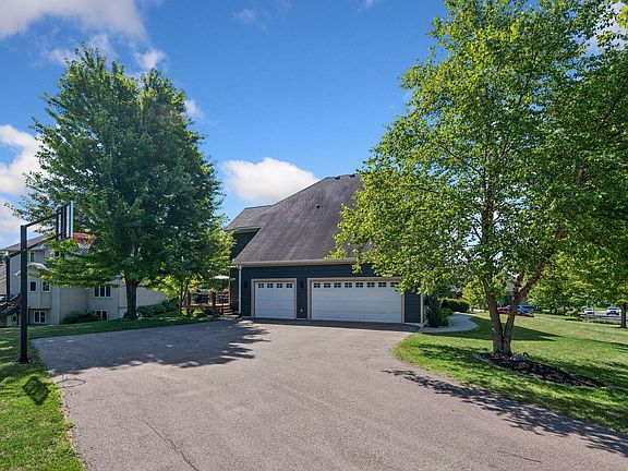 5th image of 1879 Sandbar Cir