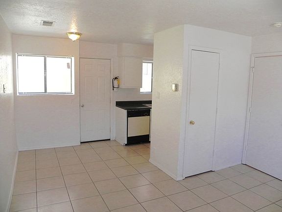 5th image of 12621 Lomas Blvd NE APT 30
