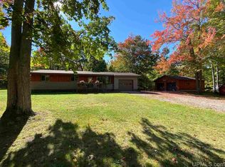 8519 Co 550 Rd, BIG BAY, MI 49808