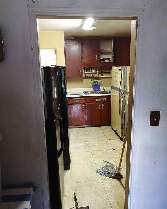 1st image of 2234 S Peninsula Dr