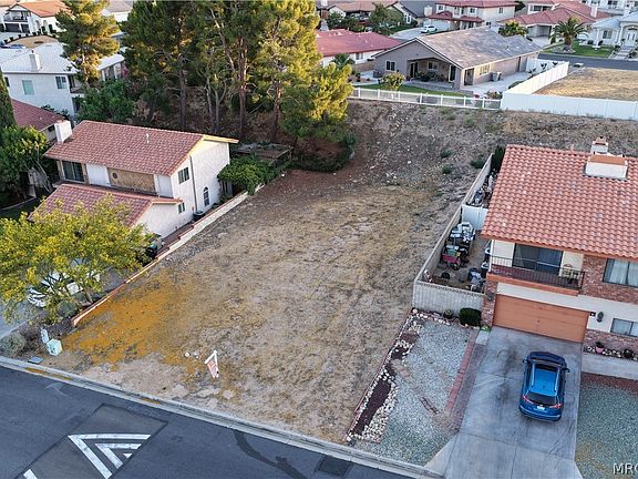 3rd image of 13390 Chinquapin Dr