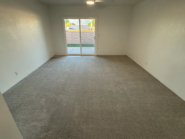 4209 E Blanton Rd — Photo 4