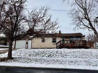 102 S 8th Ave, Wausau, WI 54401