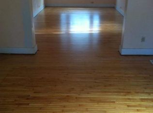 74 S Edison Ave, Elgin, IL 60123