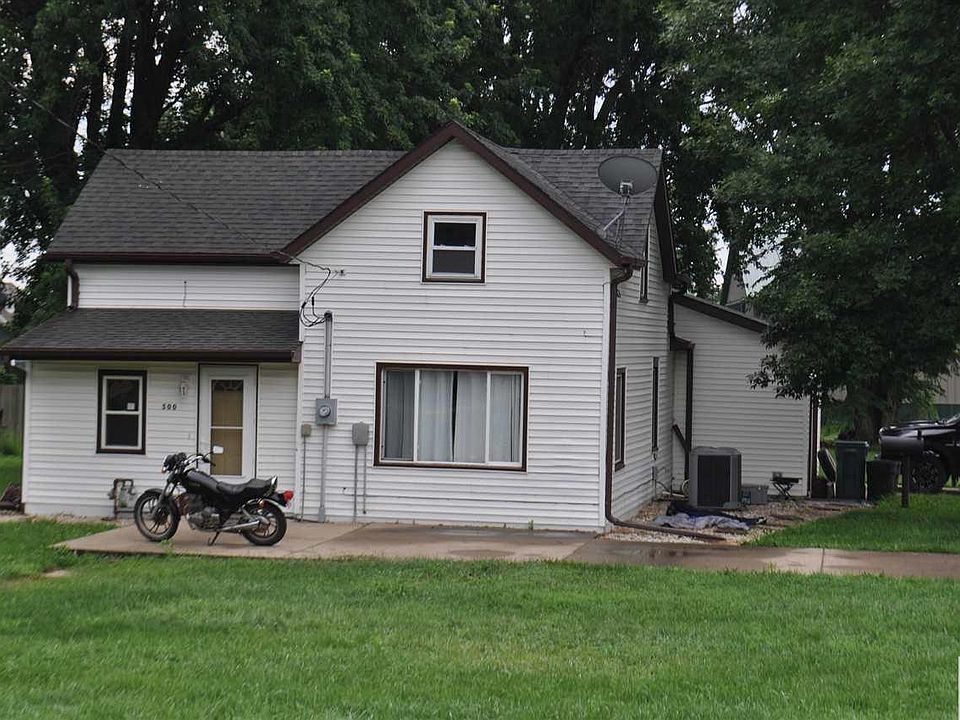 2nd image of 500 E Division St #000