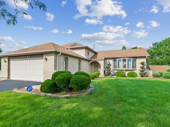 4404 Bretz Dr, Richton Park, IL 60471