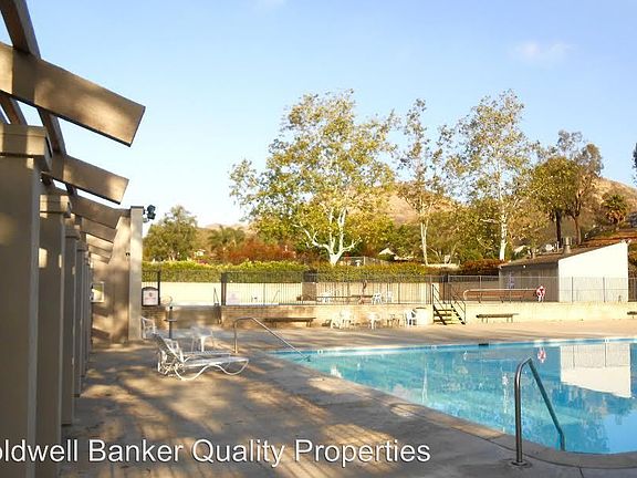4th image of 660 Martinique Cir