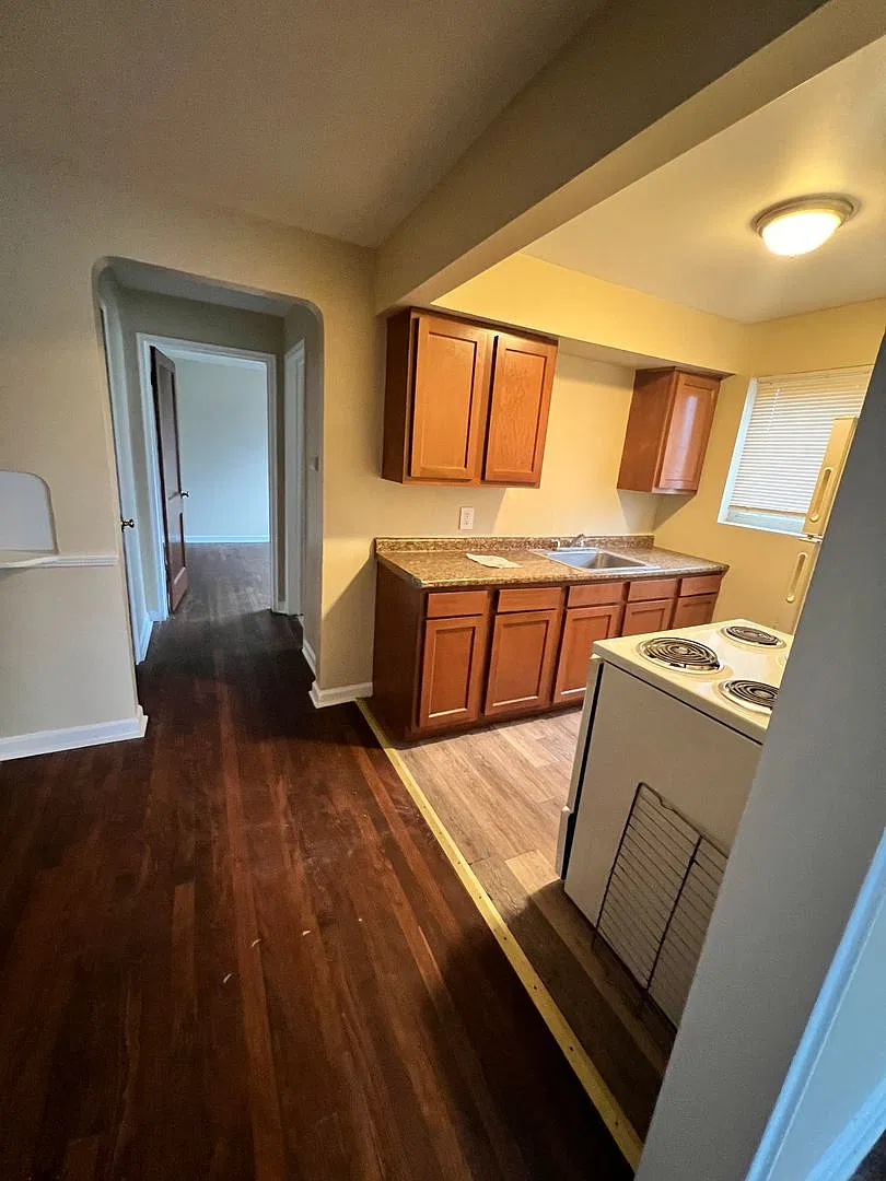 7163 Eastlawn Drive — Photo 4