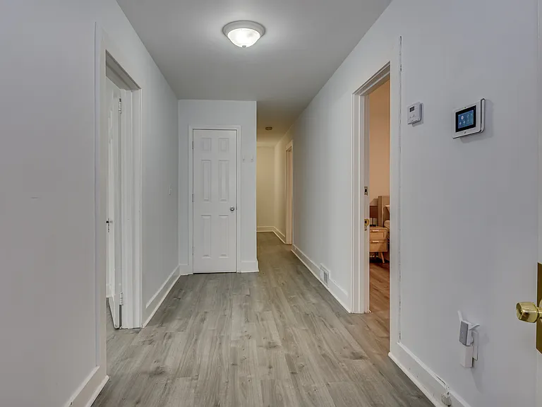 714 Hickman Rd — Photo 7