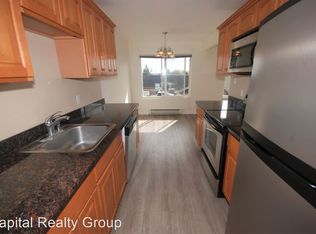 641 Masonic Way #10, Belmont, CA 94002