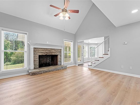2nd image of 13323 Clements Rd