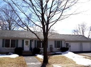 2 John St, Millbury, MA 01527