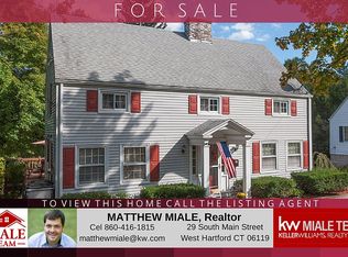 190 Ridgewood Rd, West Hartford, CT 06107