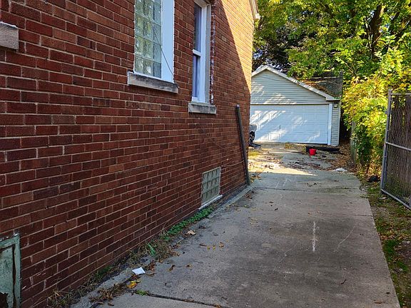 2nd image of 9610 Rutland St