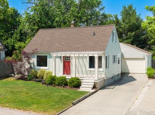 219 Sidney Ct, Spring Lake, MI 49456